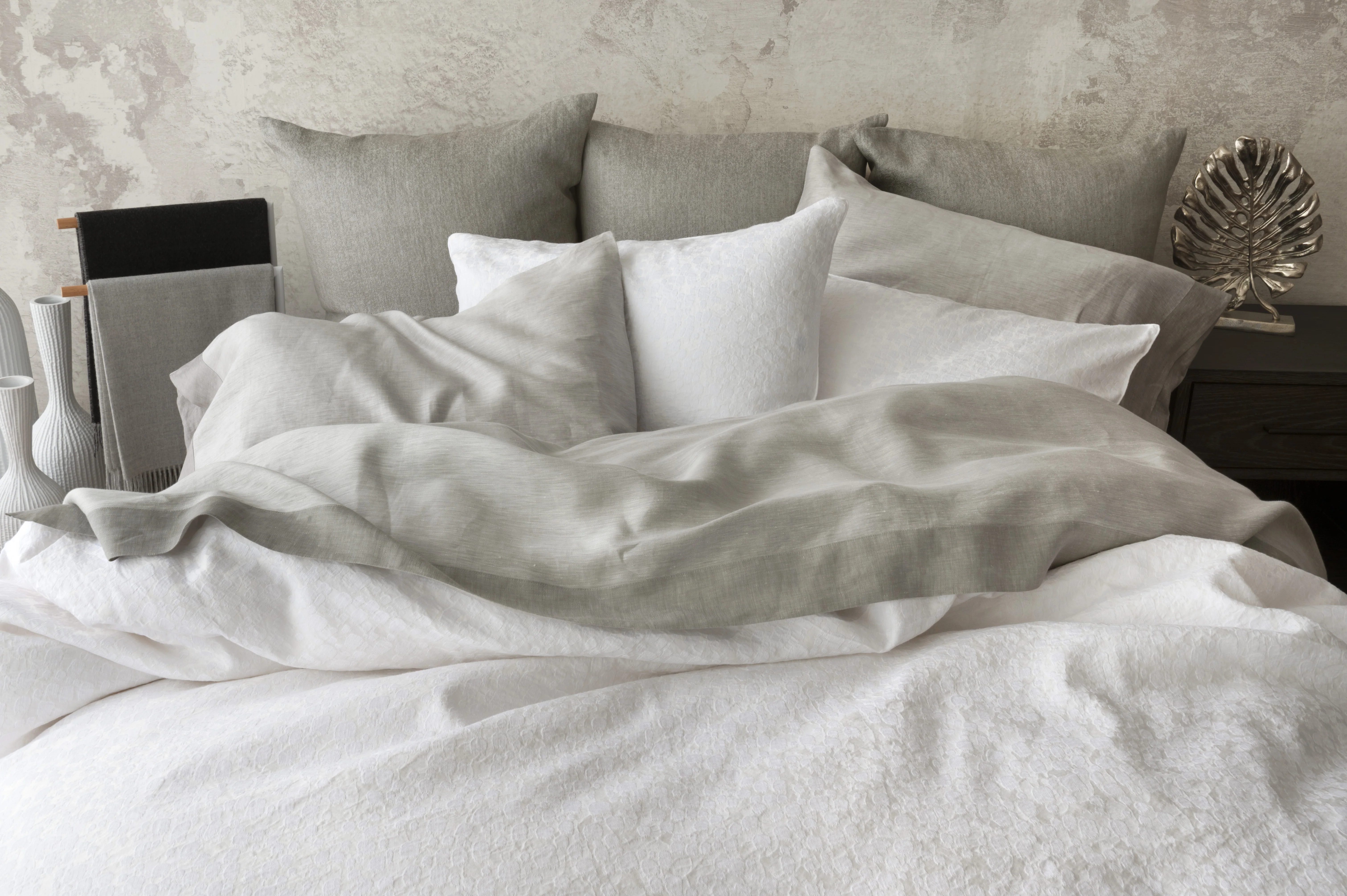 Halo | Duvet Cover | Jacquard | Giza & Linen