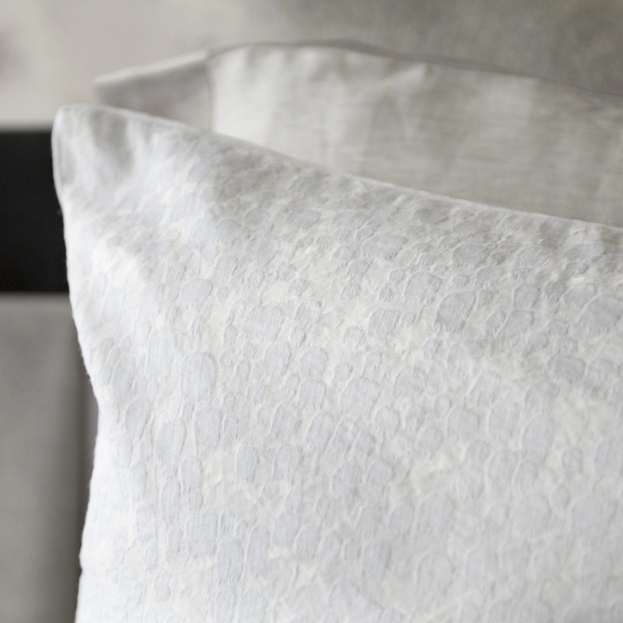 Halo | Duvet Cover | Jacquard | Giza & Linen - Image 10