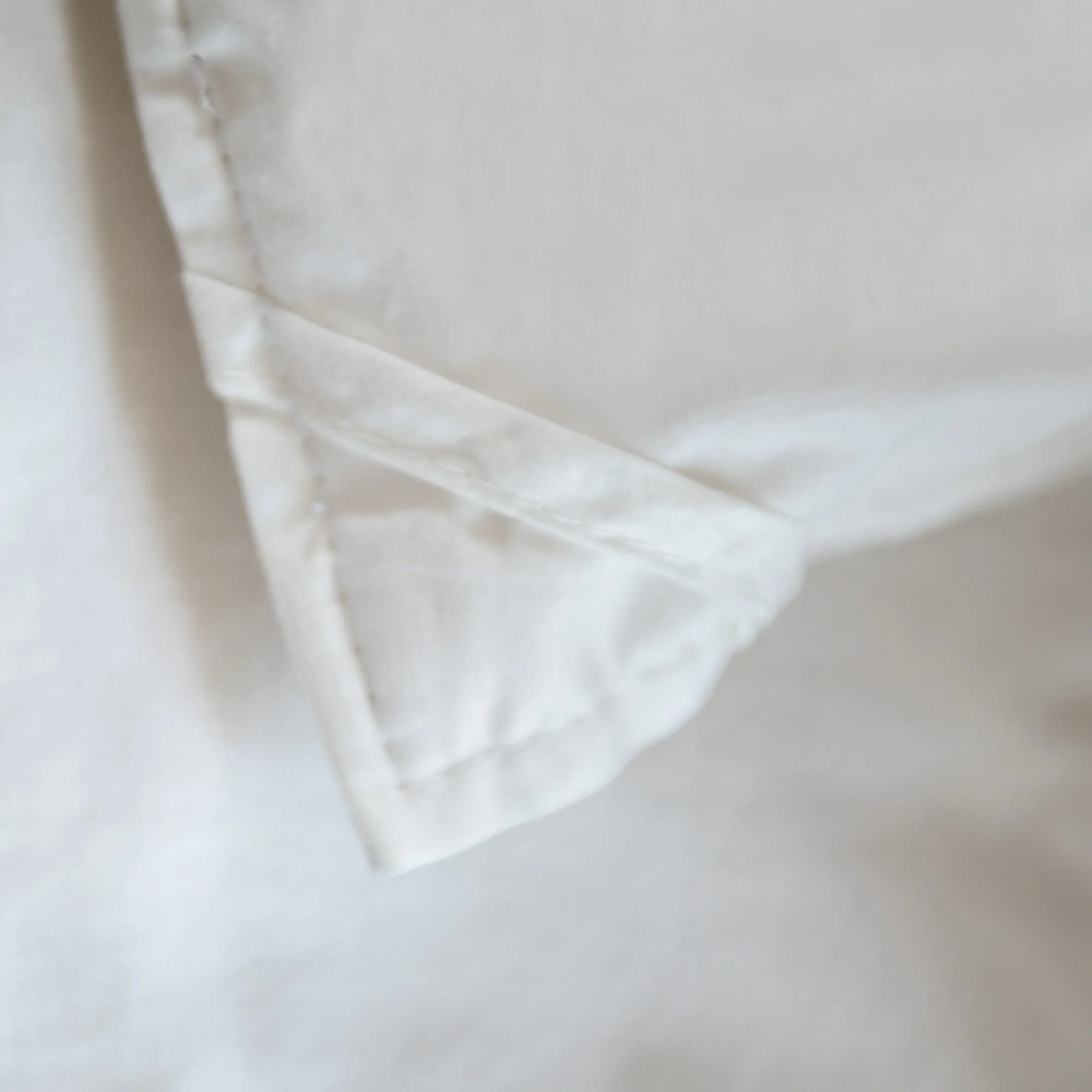 Piatra Duvet by St Geneve | Wool Duvet - Image 6