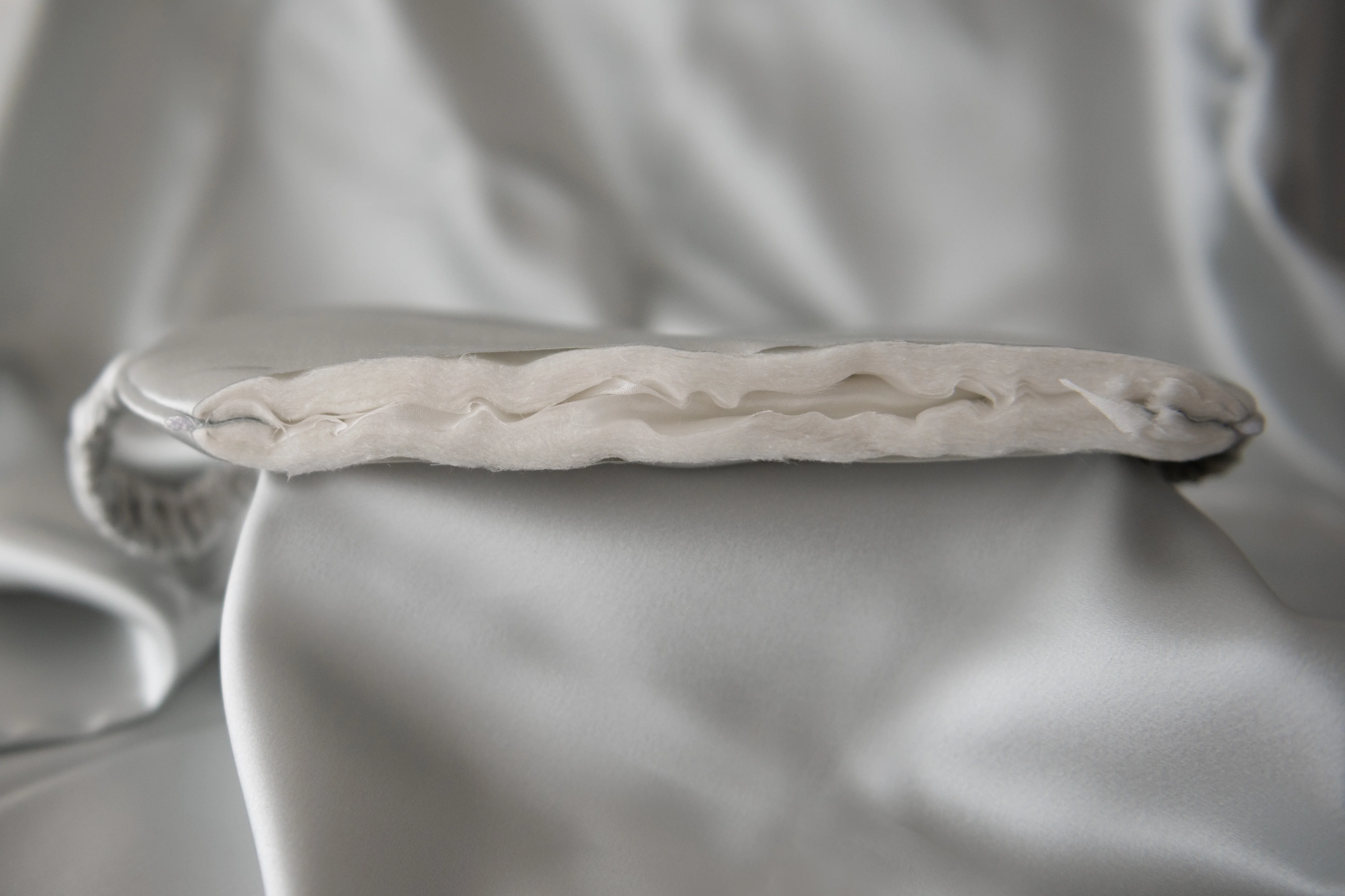 Silk Sleep Mask by St Geneve - Image 3